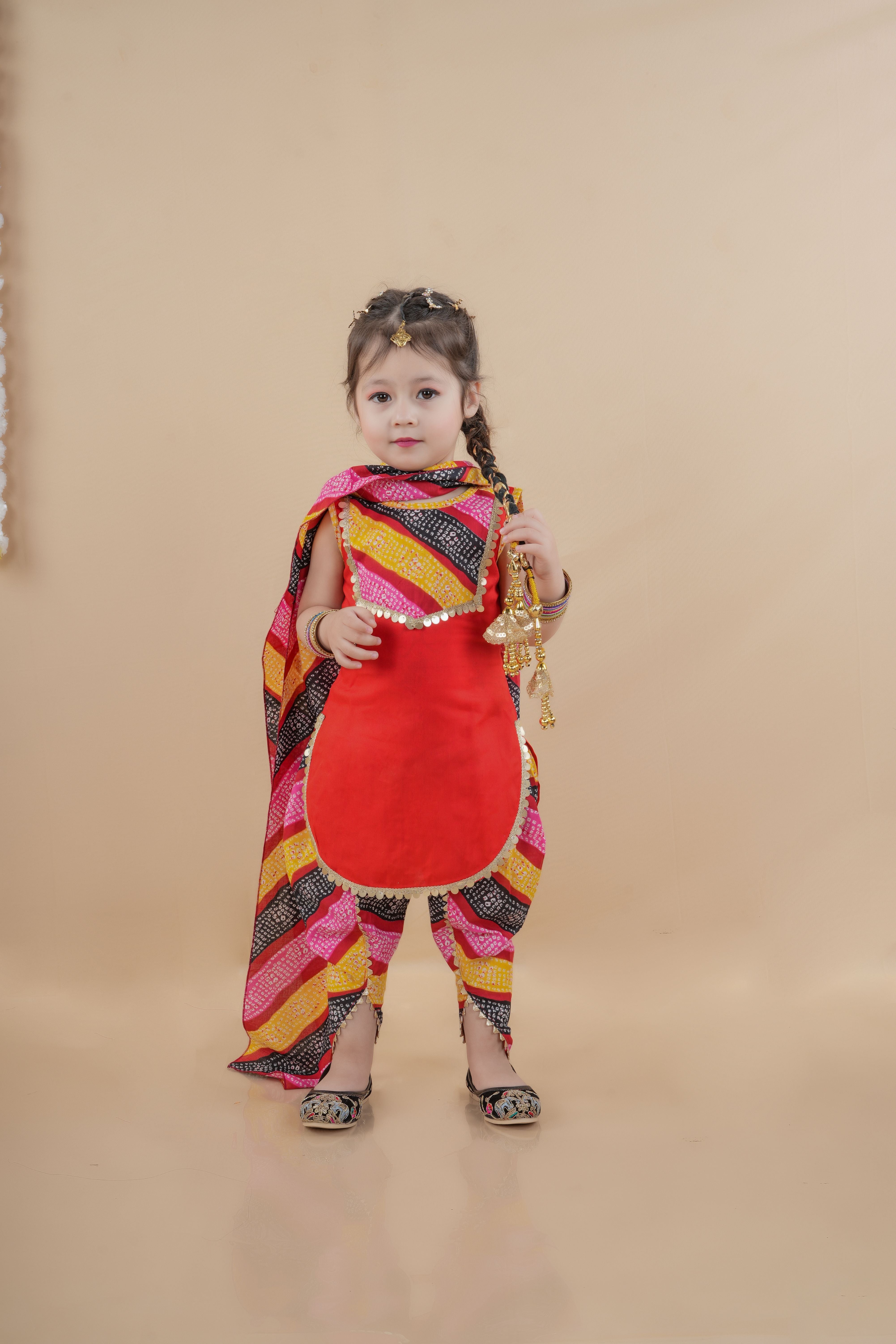 cotton sleeves Kurti with leheriya dhoti -Red