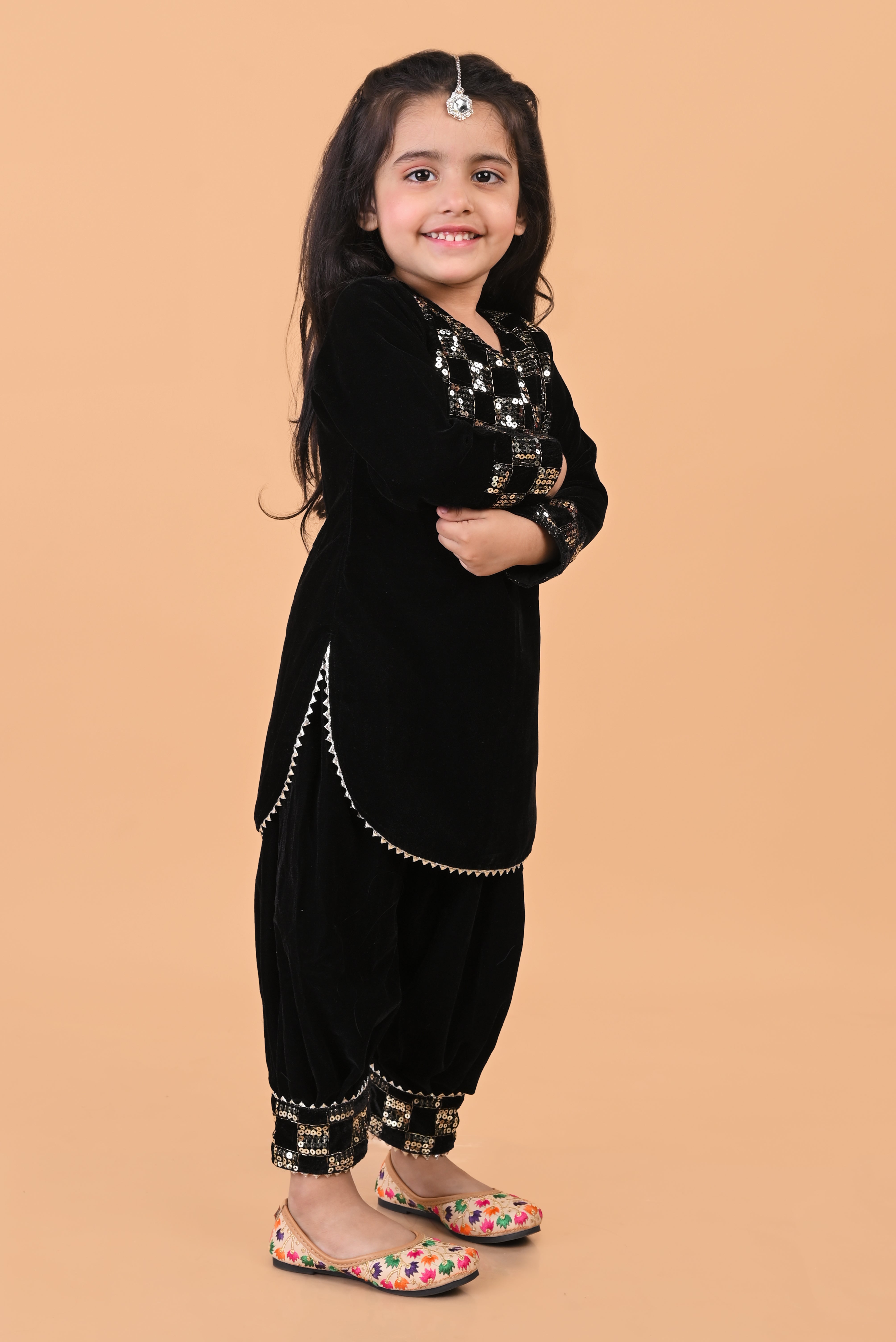 Full Sleeves velvet kurti with afghani salwar -Black